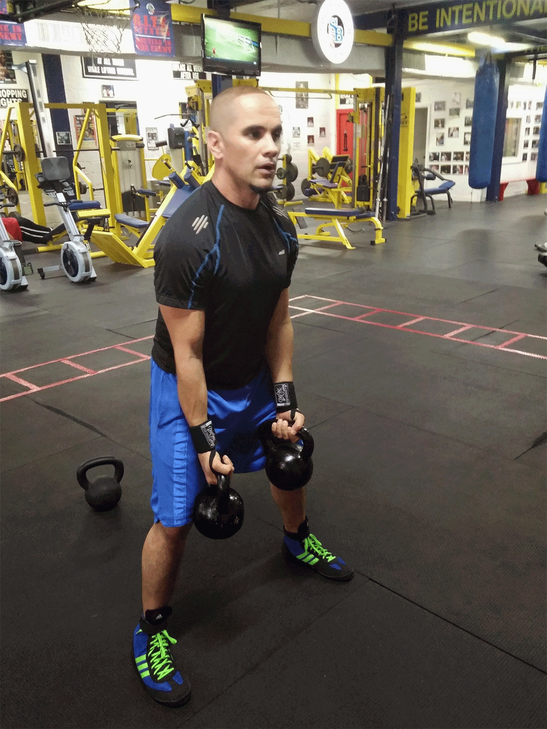 Pink Supportive Elastic Lifting Wrist Wraps w/ Thumb Loop