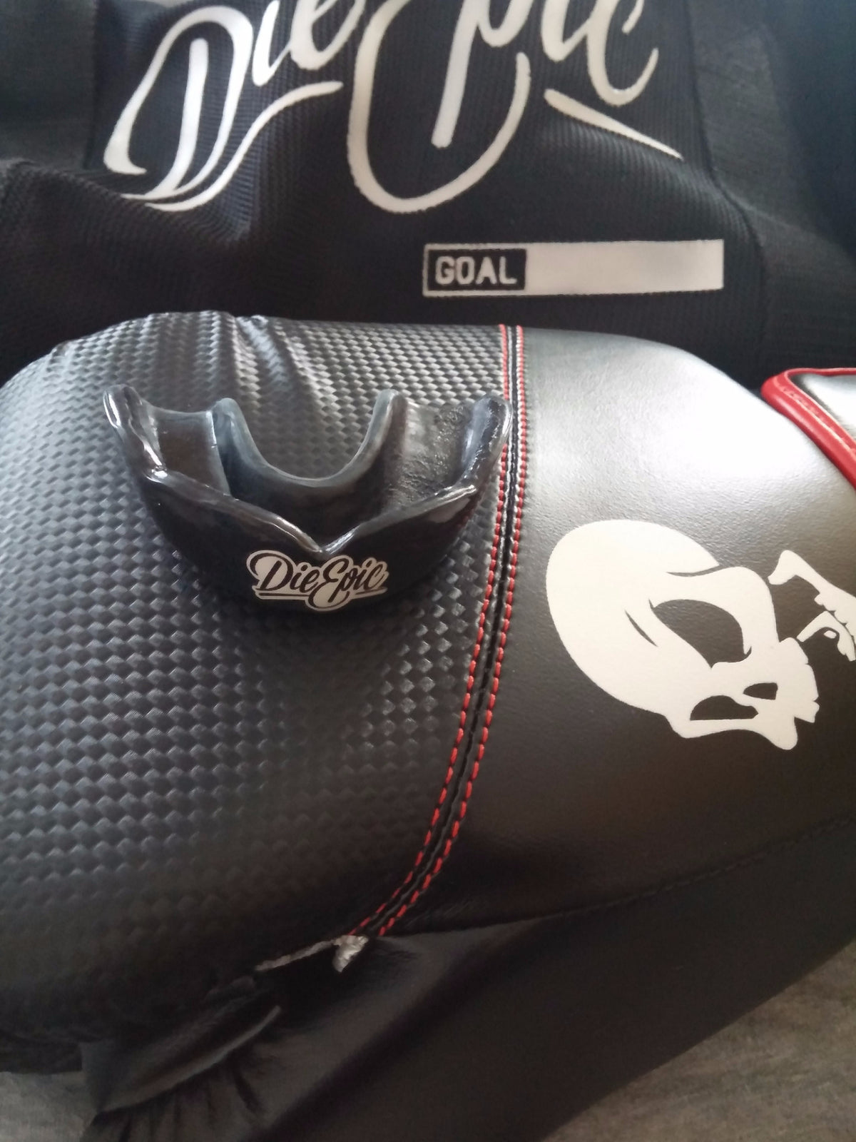 Die Epic Mouthguard  - As seen on BYB Extreme&#39;s BattleShip 1 Bare Knuckle Brawls